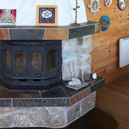 度假居 Stay Where The Mountains Begin Bomlo