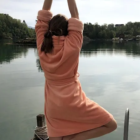 度假居 Stay Where The Mountains Begin Bomlo